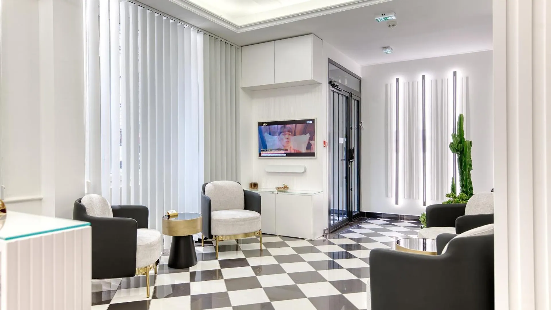 Camelia Prestige - Place De La Nation