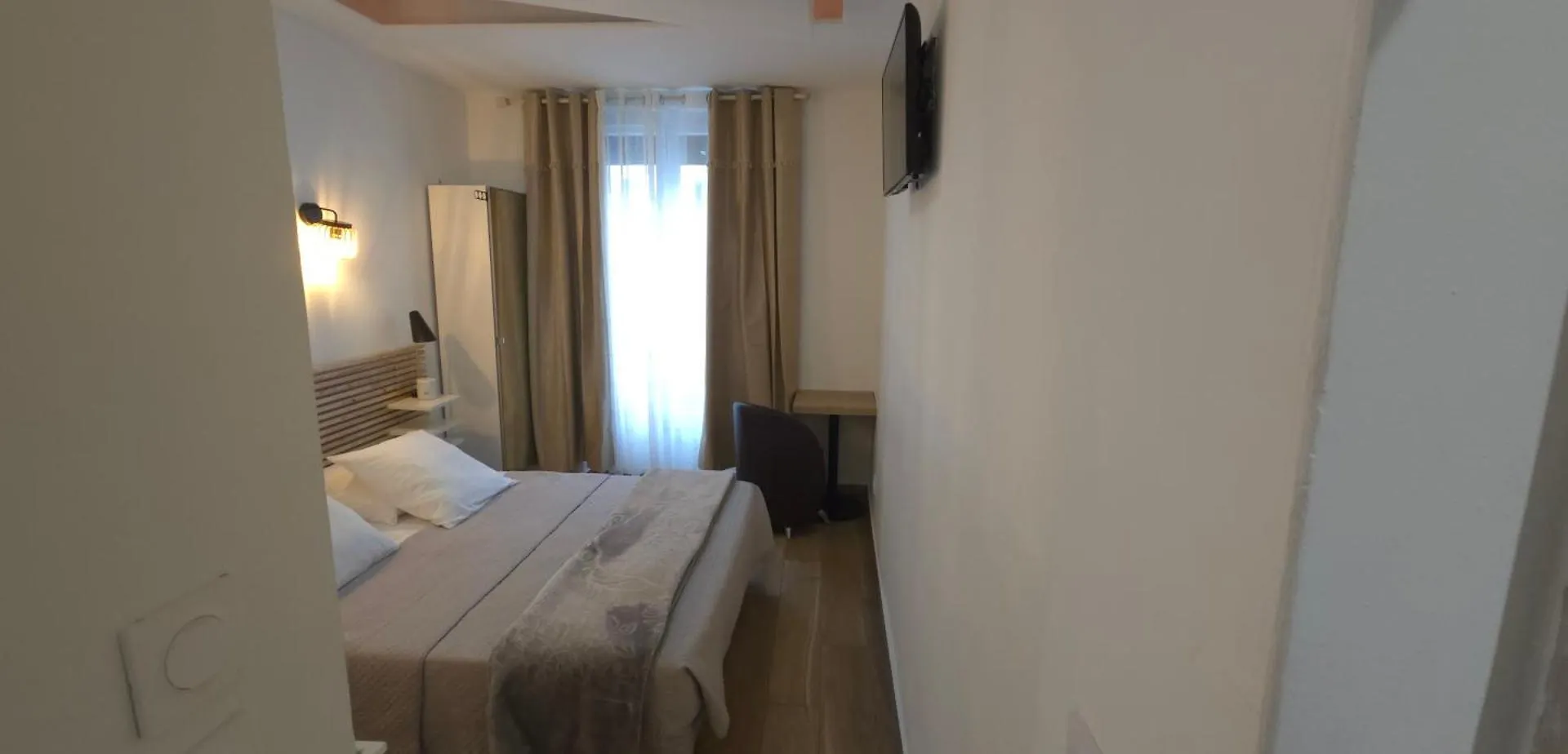 Camelia Prestige - Place De La Nation Hotel Parigi